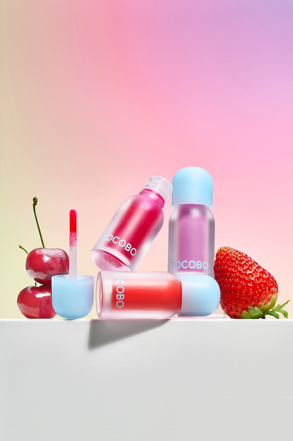 Juicy Berry Plumping Lip Oil 12 CHERRY ADE 4g